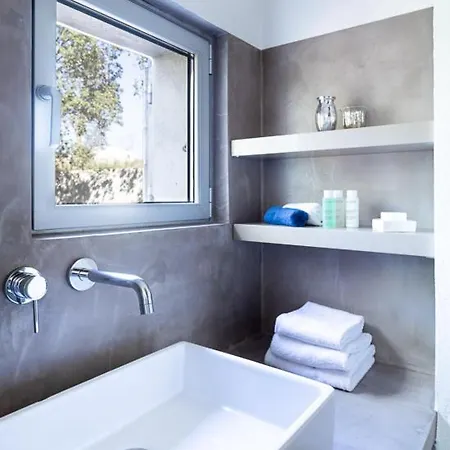 Porto-vecchio Sleeps 5 With Pool Air Con And Wifi * Porto-Vecchio