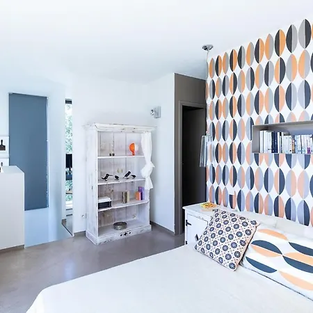 Porto-vecchio Sleeps 5 With Pool Air Con And Wifi Porto-Vecchio